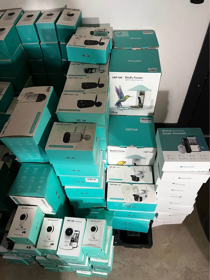 𝗘𝗹𝗲𝗰𝘁𝗿𝗼𝗻𝗶𝗰𝘀 𝗹𝗼𝘁 #𝟭 -𝗣𝗮𝗹𝗹𝗲𝘁 𝗼𝗳 𝗡𝗲𝘁𝘃𝘂𝗲 𝗖𝗮𝗺𝗲𝗿𝗮𝘀, 𝗗𝗼𝗼𝗿𝗯𝗲𝗹𝗹𝘀, 𝗕𝗶𝗿𝗱𝗳𝗲𝗲𝗱𝗲𝗿𝘀 - 𝗘𝗦𝗧 𝗥𝗘𝗧𝗔𝗜𝗟 $𝟭𝟯,𝟮𝟯𝟬 - 𝟳𝟳.𝟯% 𝗦𝗔𝗩𝗜𝗡𝗚𝗦